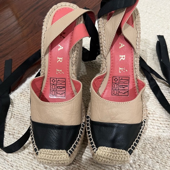 Black and Tan espadrille Wedges brand new never worn size 38 , ankle wrap - Picture 1 of 2